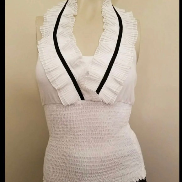 Halter Top FLATTERING - Picture 2 of 3